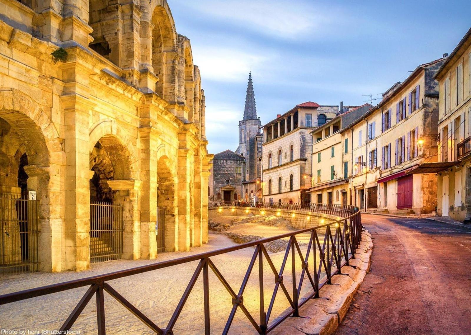 Hebergements Modernes & Cosy A Arles T3 Et T2 Elegants Appartement